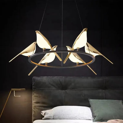 GOLDEN MAGPIE PENDANT LIGHT